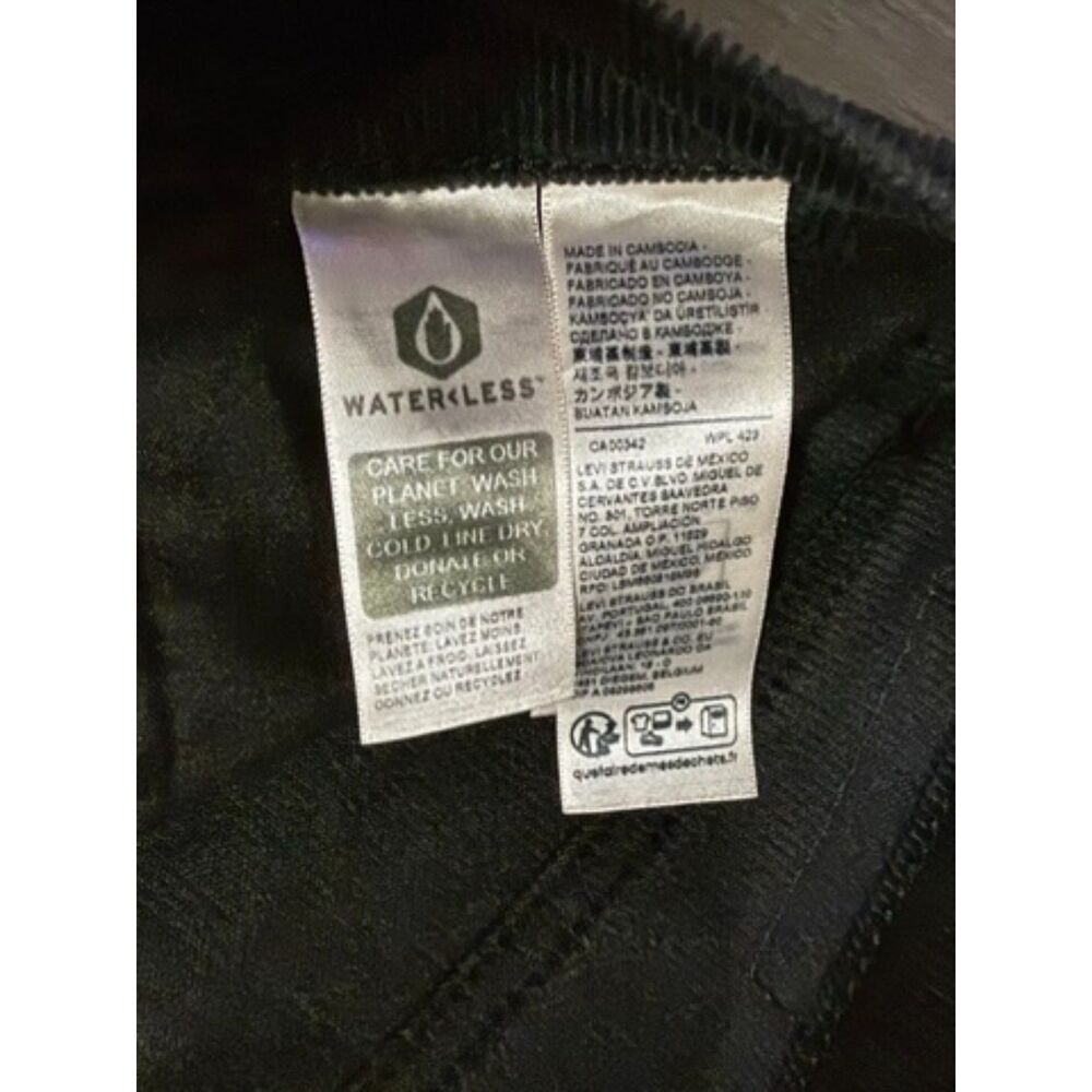 Levi’s Ribcage Bell Bottom Corduroy Jeans Black Size 29x32 - Picture 12 of 13